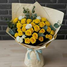 Букет цветов из:  Розы в Ромашково