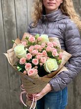 Букет цветов из:  Розы #REPLACE_PRED# Ромашково