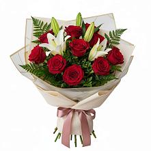 Букет цветов из:  Лилии и Розы #REPLACE_PRED# Ромашково