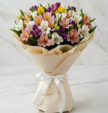 Букет цветов из:  Альстромерии #REPLACE_PRED# Ромашково