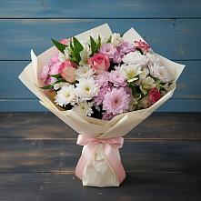 Букет цветов из:  Хризантемы, Альстромерии и Розы в Ромашково