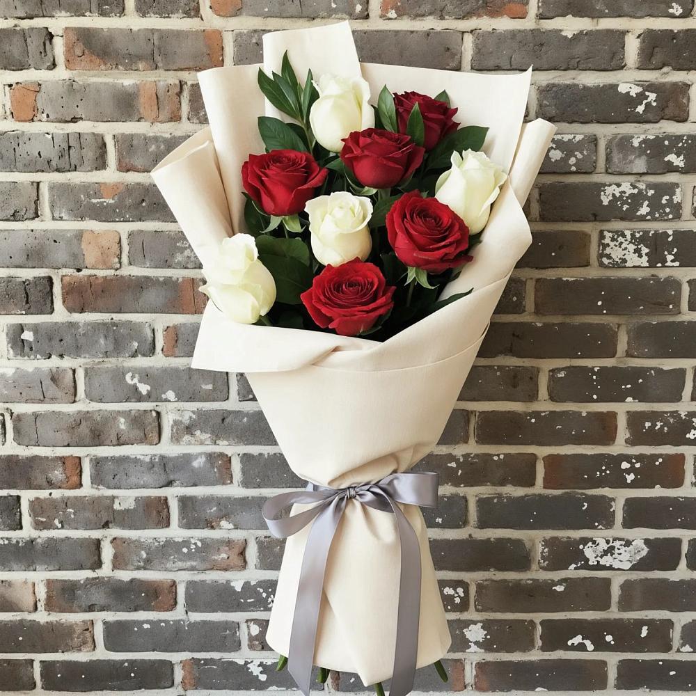 Букет цветов из: Розы в Ромашково