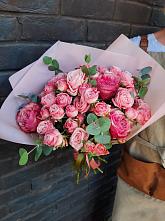 Букет цветов из:  Розы #REPLACE_PRED# Ромашково