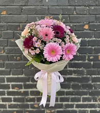 Букет цветов из:  Герберы и Хризантемы #REPLACE_PRED# Ромашково