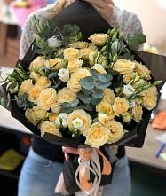 Букет цветов из:  Розы и Лизиантусы #REPLACE_PRED# Ромашково