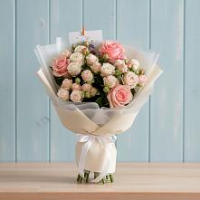 Букет цветов из:  Розы в Ромашково
