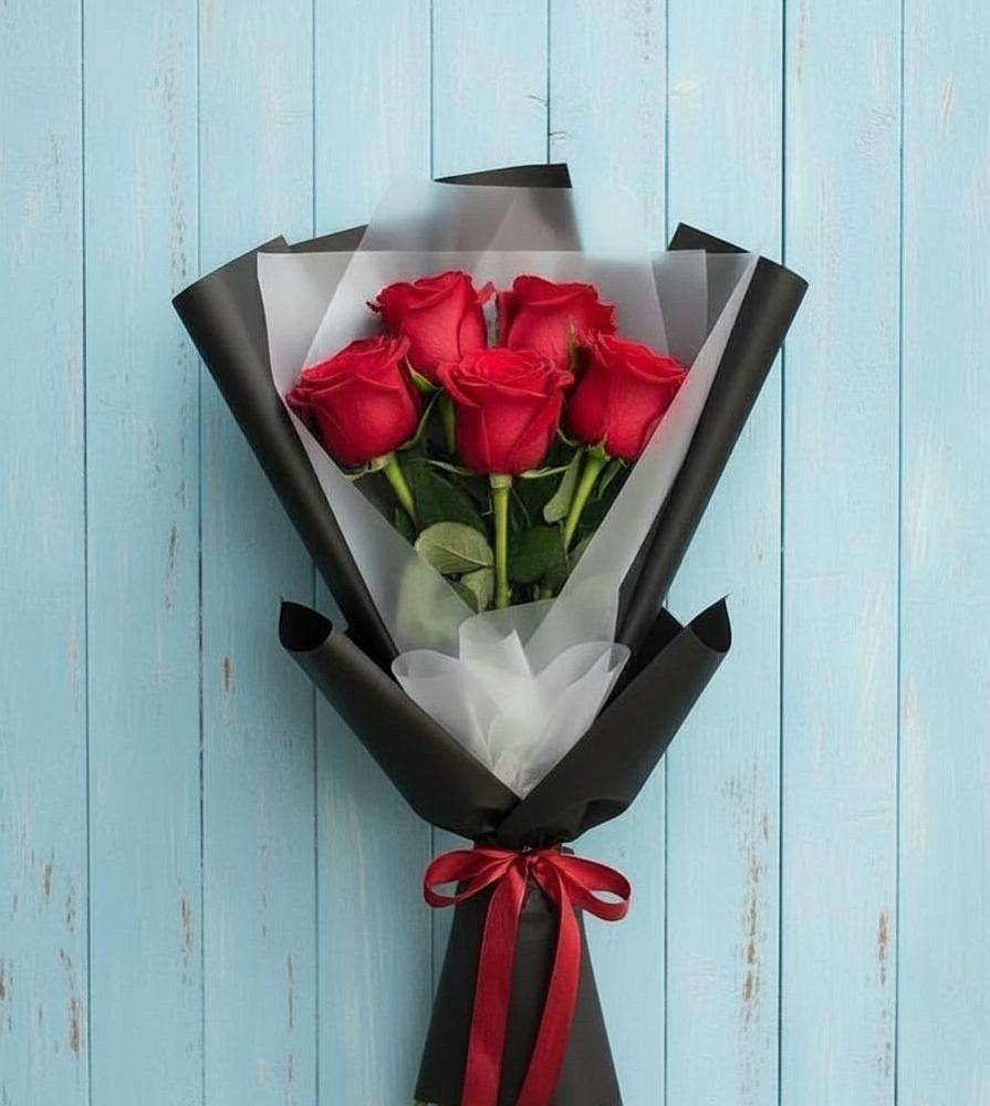 Букет цветов из: Розы в Ромашково