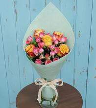 Букет цветов из:  Розы в Ромашково